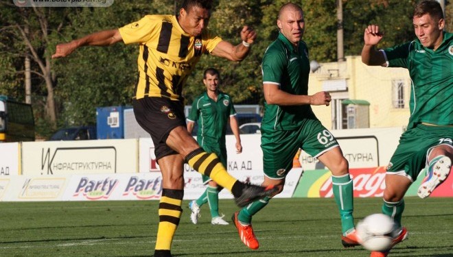 Ботев Пловдив - Нефтохимик 4:0 