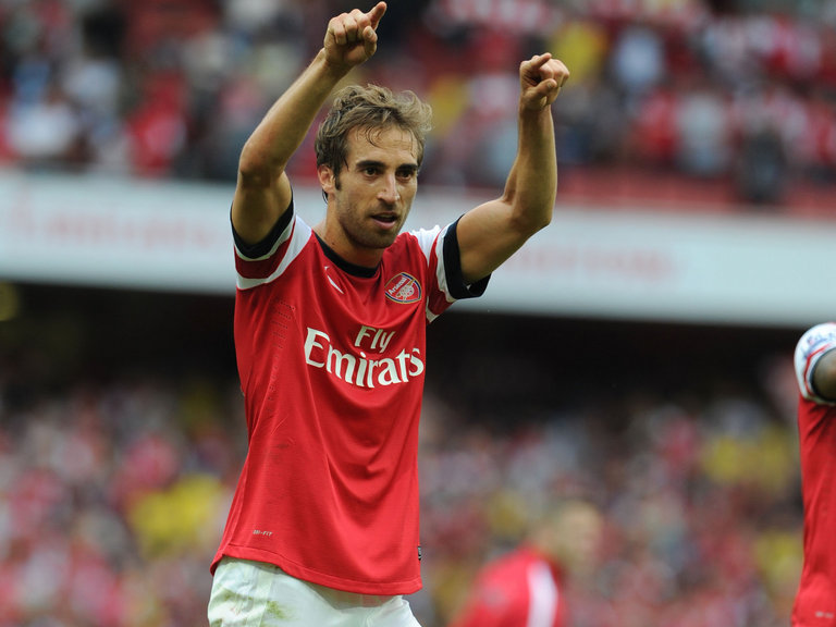 Фламини е щастлив да върши черната работа в Арсенал