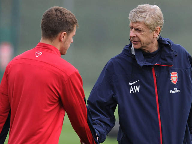 Двойна радост за Арсенал