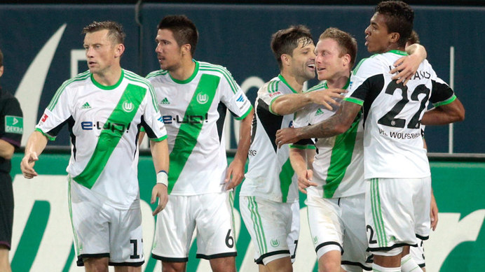 Аугсбург - Волфсбург 1:2 