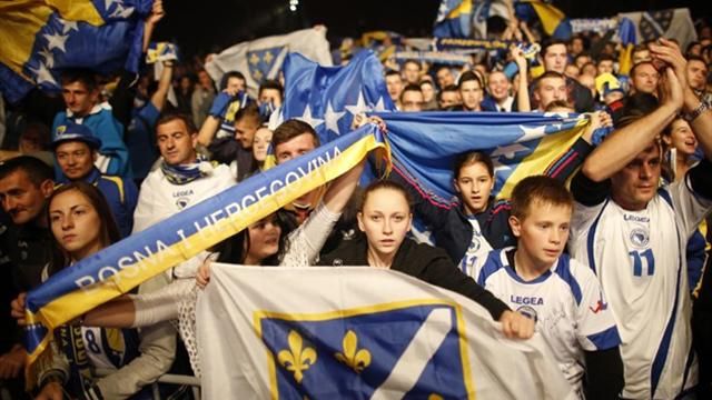 Босненски фенове объркали Латвия с Литва