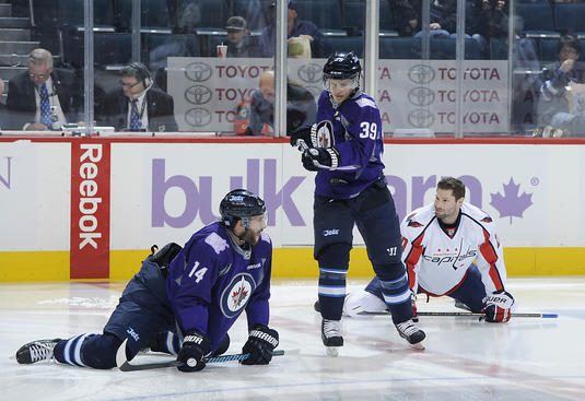 Вашингтон Кепитълс - Уининпег Джетс 5:4 