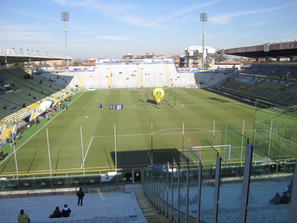 Парма - Милан: Тежък мач за росонерите