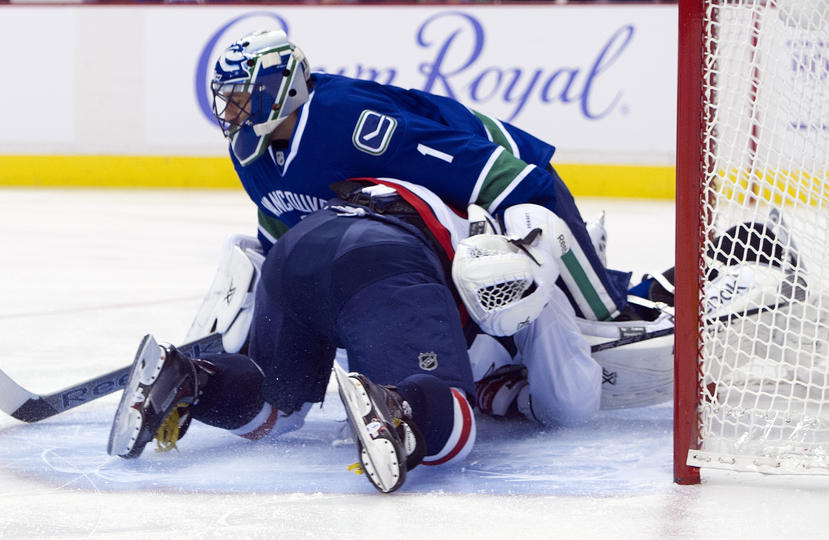 Вашингтон Кепитълс - Ванкувър Кенъкс 2:3 