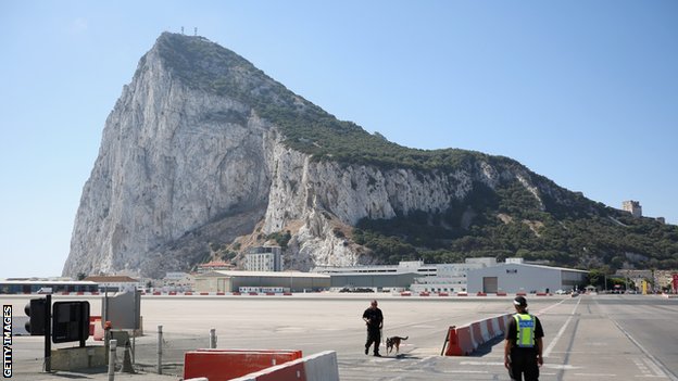 Гибралтар:  Може ли най-новият член на УЕФА да разклати Европа?