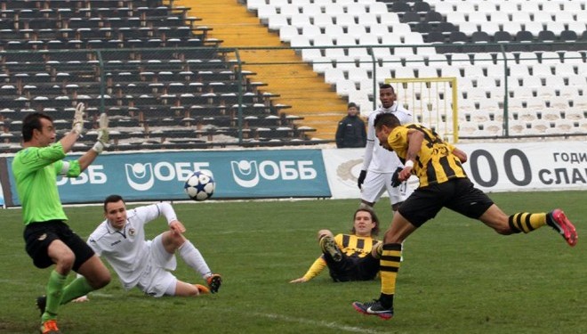 Славия - Ботев Плодив 1:2 