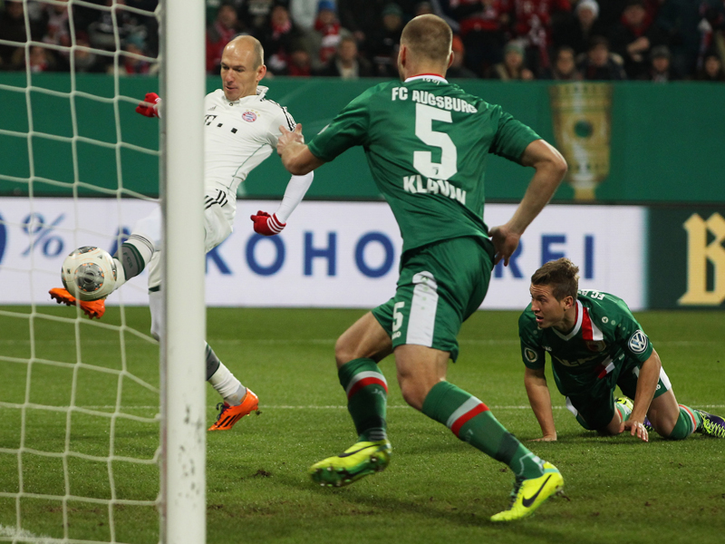 Аугсбург - Байерн Мюнхен 0:2 