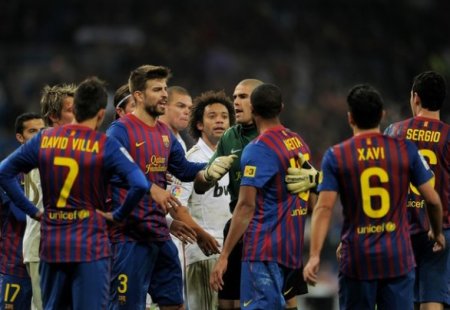 ЕК започна разследване срещу Реал и Барселона