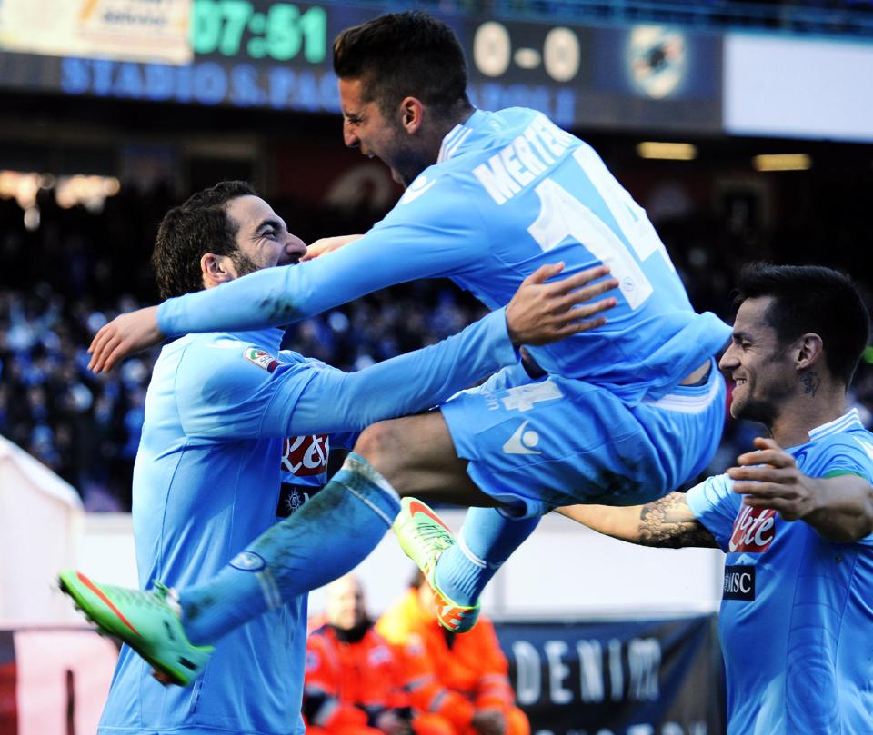 Наполи - Сампдория 2:0 