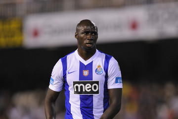 Сити и Порто започнаха преговори за Мангала