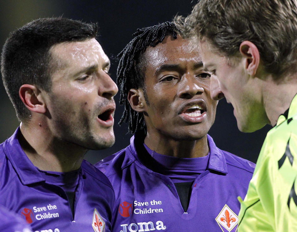 Фиорентина - Дженоа 3:3 