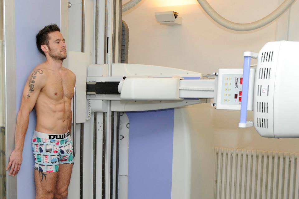 Преди да бъде представен, Йоан Кабай мина задължителните медицински прегледи.