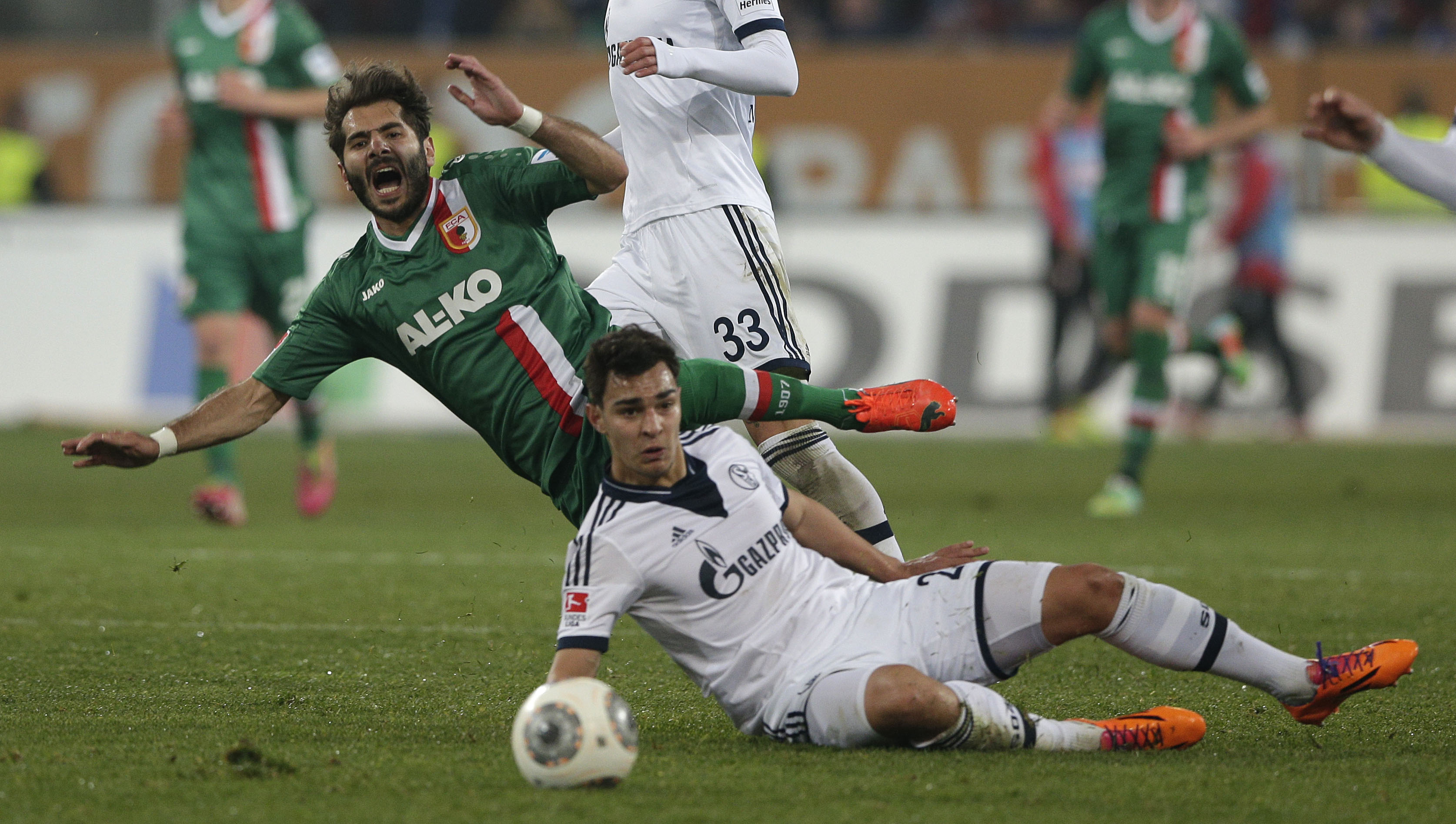 Аугсбург - Шалке 04 1:2 