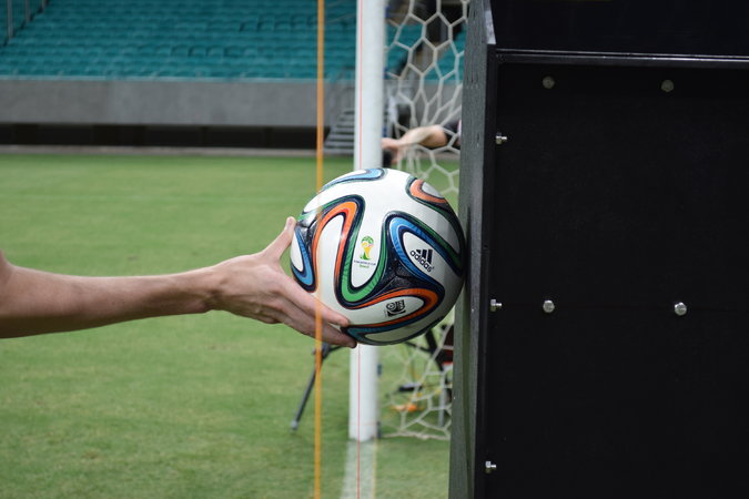 Въвеждат видеотехнологиите на Мондиал 2014