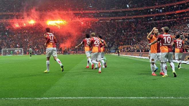 Галатасарай - Фенербахче 1:0 