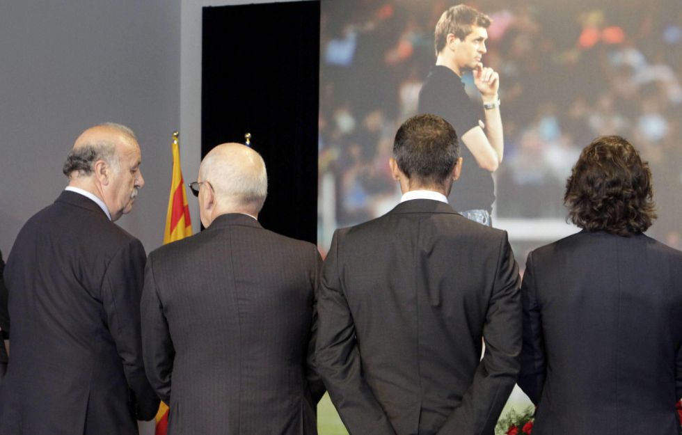 53 000 си взеха последно сбогом с Виланова