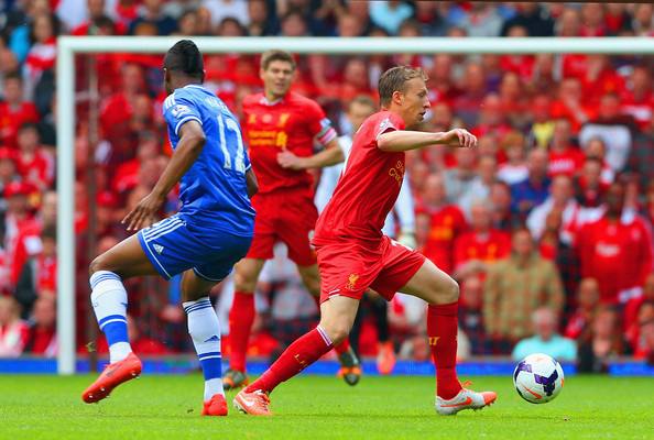 Лукас е радостен, че е отстъпил позицията си на Джерард