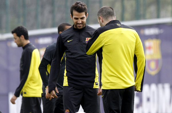 Манчестър Сити се включи в борбата за Фабрегас