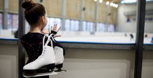 Фигуристка бе дисквалифицирана за 6 г. 