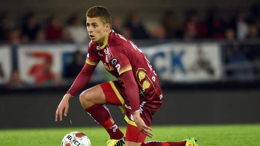 Моуриньо лично наблюдава Азар-младши