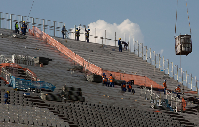 Стадионът в Сао Пауло няма да бъде готов за откриването