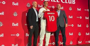   Бернардески: Искам да вляза в историята на Торонто