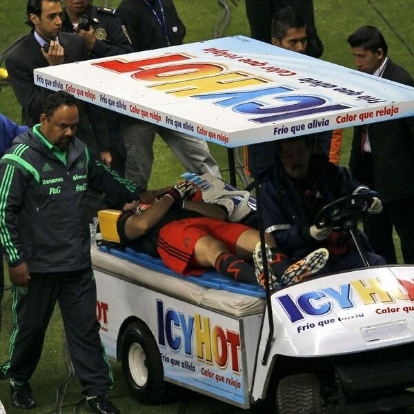 Вратарят на Мексико може да пропусне Световното