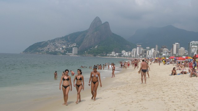 Ходжсън забрани на играчите да посещават плажовете в Рио