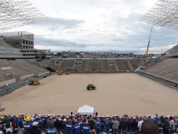 Стадионът на откриването ще бъде пуснат 6 дни преди старта на Световното