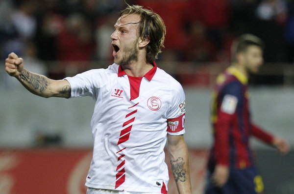 Босовете на Барса излетяха за Севиля, обявяват трансфера на Ракитич днес