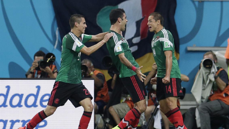 Мексико последва Бразилия след победа над Хърватия (видео)