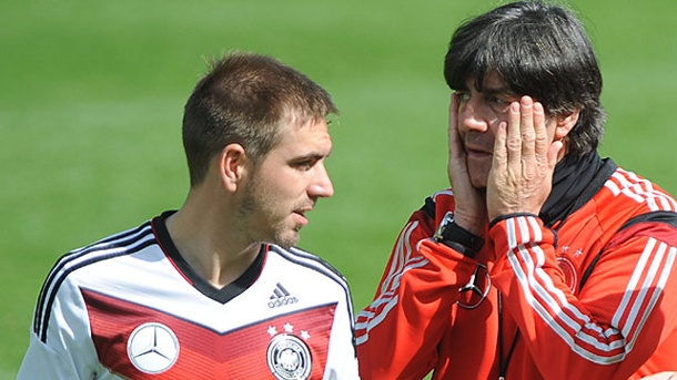 Лам: С Алжир трябва да приключим в редовното време