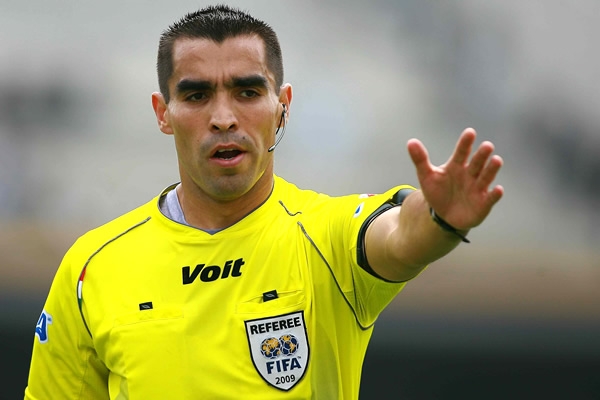 Мексиканец ще ръководи Бразилия - Германия