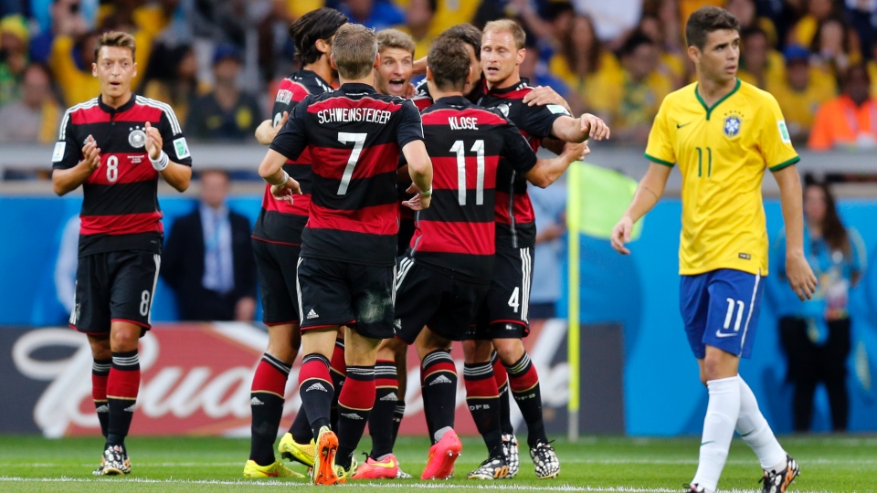 Клинсман: Германия в момента пише историята на Световното