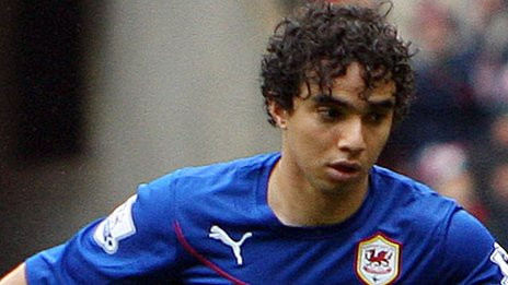 Футболистите на Кардиф по оригинален начин поздравиха Фабио