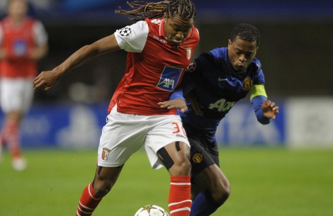 Юнайтед иска да задържи Евра