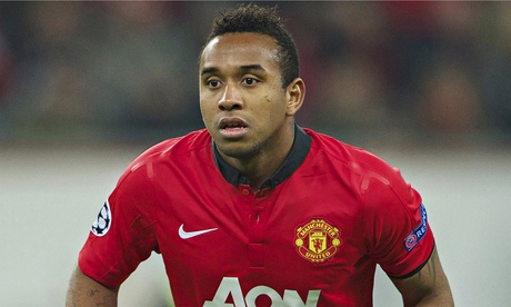 Андерсон и Бебе ще получат шанс при Ван Гаал