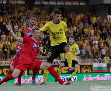 Санкт Пьолтен - Ботев Пловдив 2:0 