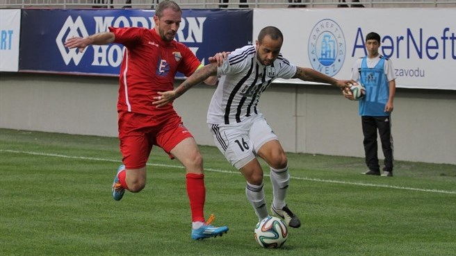 Нефтчи - Чихура 0:0 