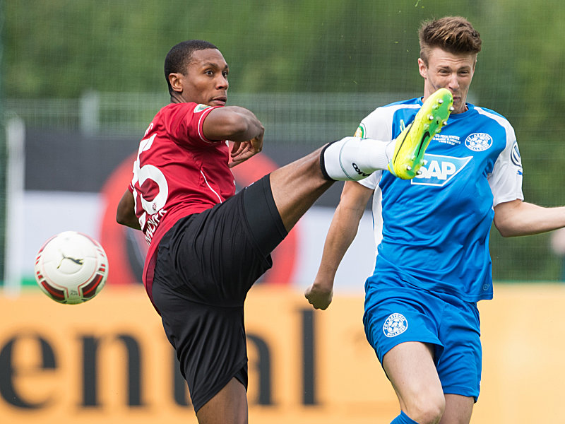 Астория Валдорф - Хановер 96 1:3 