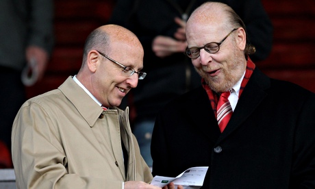 Глейзър остават начело на Юнайтед най-малко още пет години