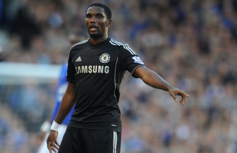 Ето'о утре ще премине прегледи в Евертън