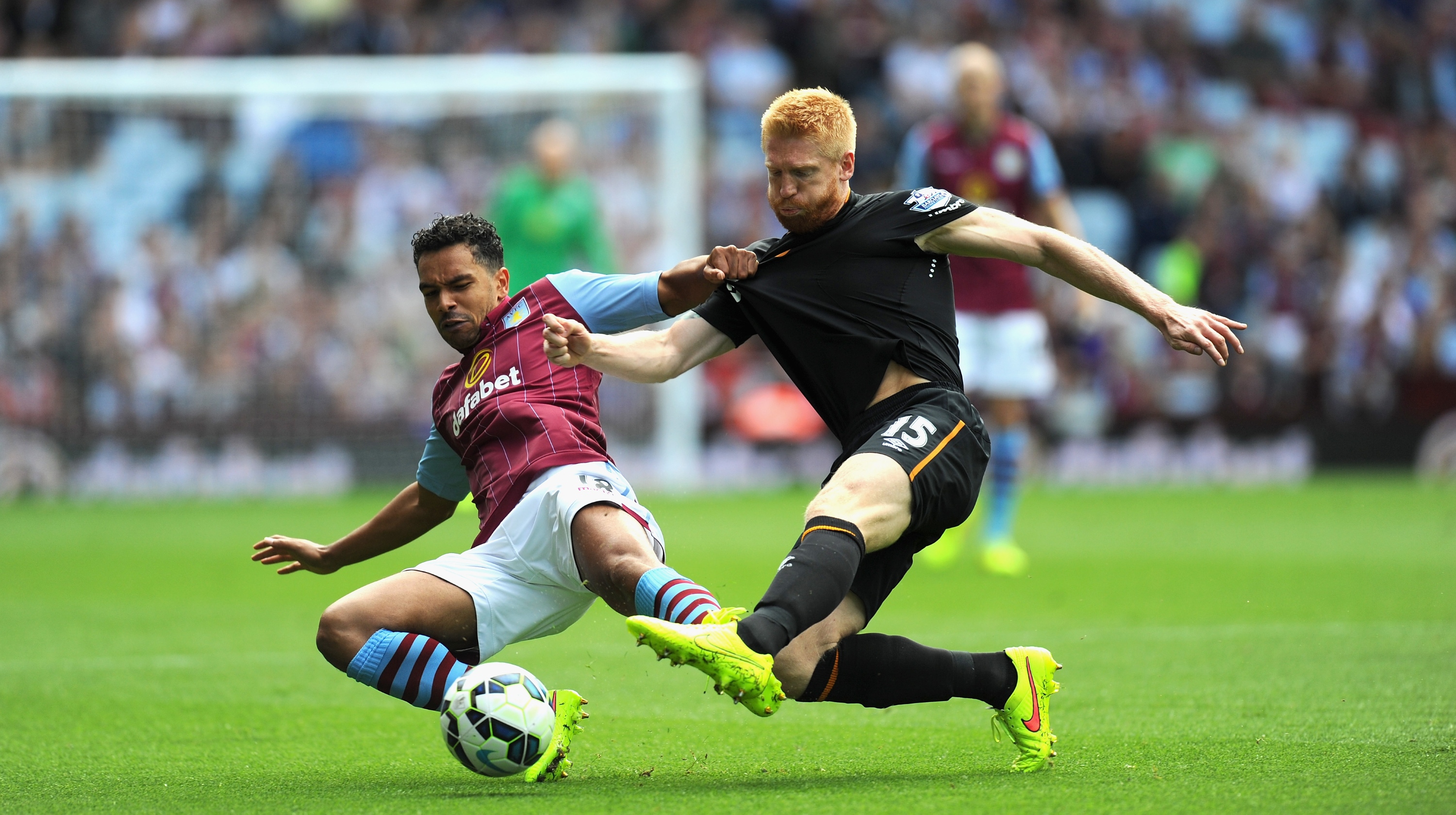 Астън Вила - Хъл Сити 2:1 