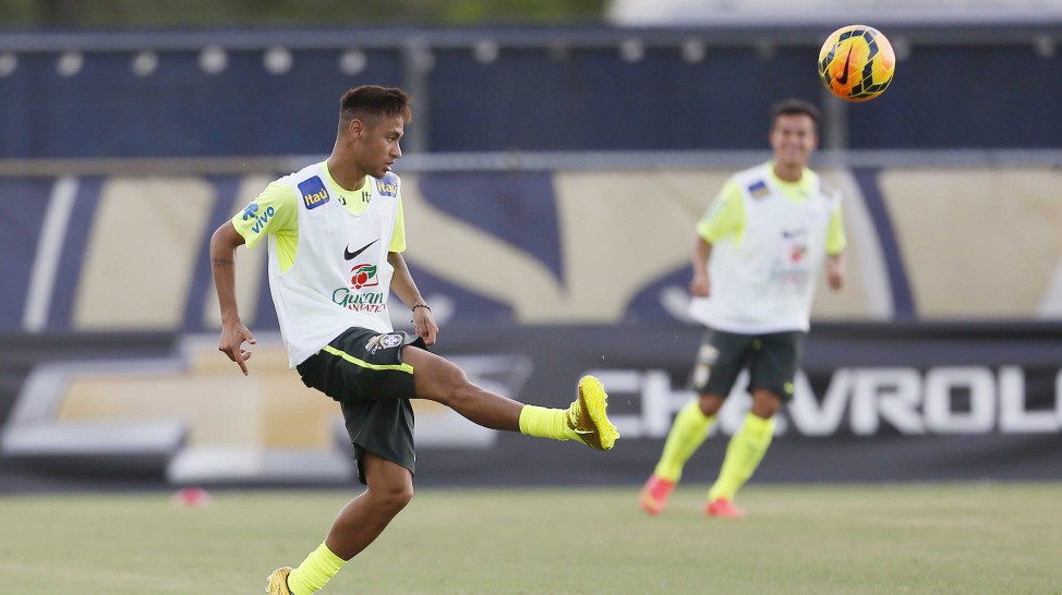 Неймар стана капитан на националния отбор на Бразилия