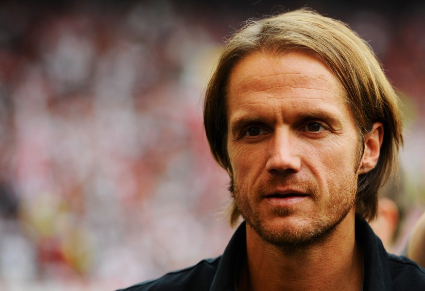 Льов прибра в щаба си изгонен от Щутгарт