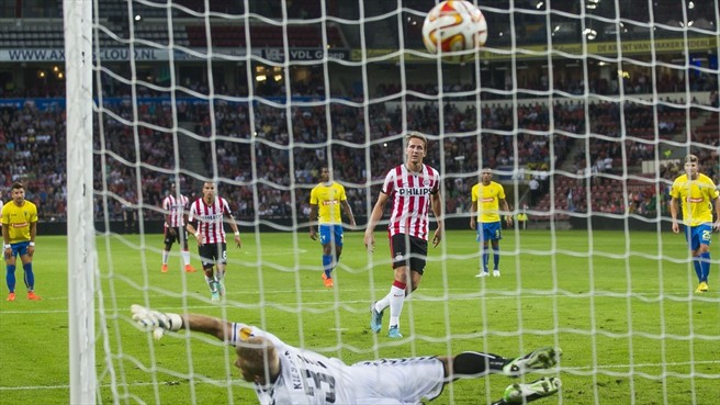 ПСВ Айндховен - Ещорил 1:0 