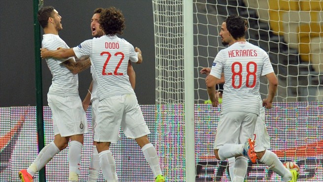 Днепър - Интер 0:1 