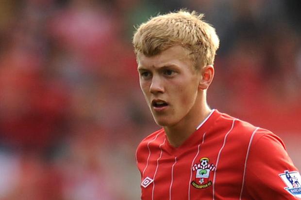 Изгряваща звезда на Саутхемптън счупи крак