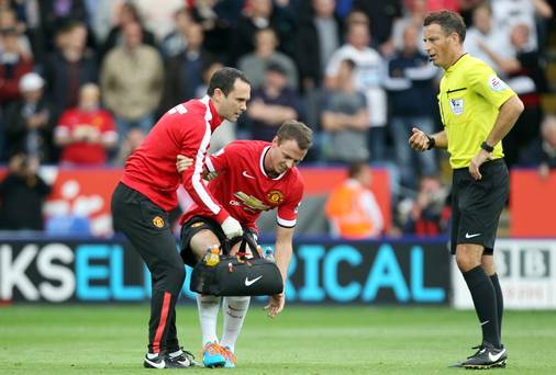 Отново проблеми за Ван Гаал с отбраната