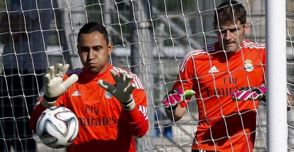 Навас: Тези, които освиркват Касияс, предават Реал